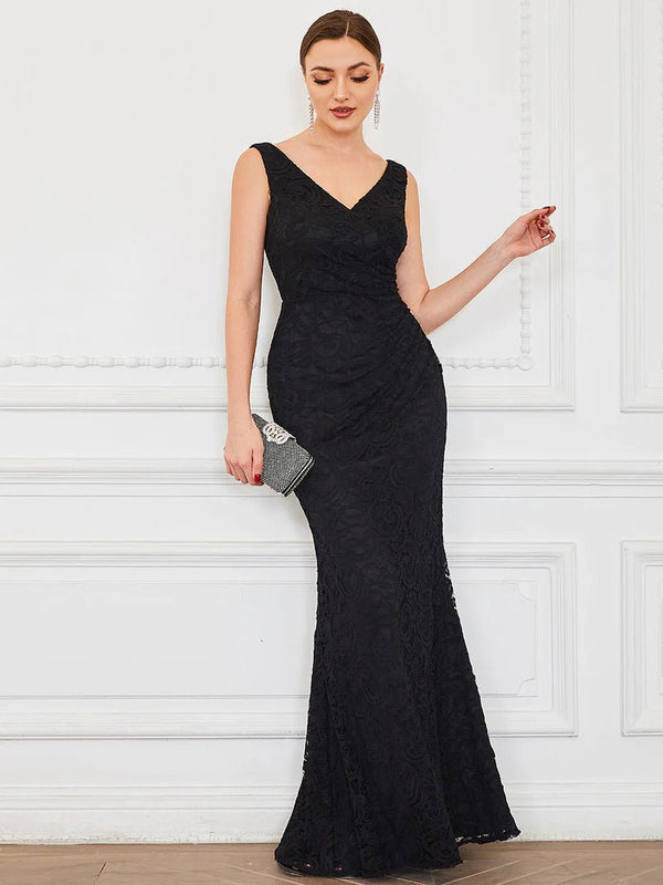 Lace V-Neck Fitted Evening Dress - CALABRO®